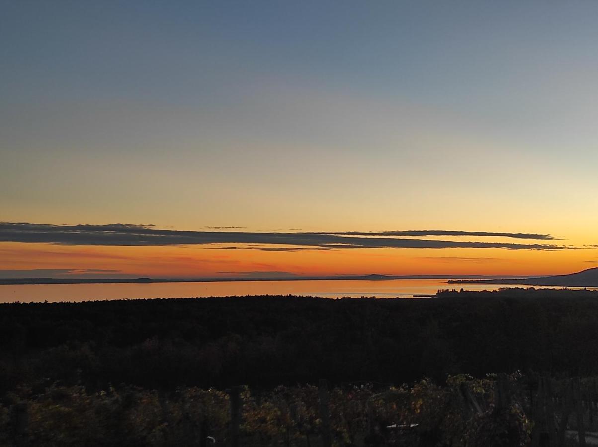 Napraszállás Vendégház Balatonakali Exterior foto